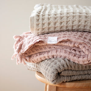 House of Jude Waffle Blanket - Oat Milk