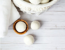 Load image into Gallery viewer, DYP Wool Dryer Balls